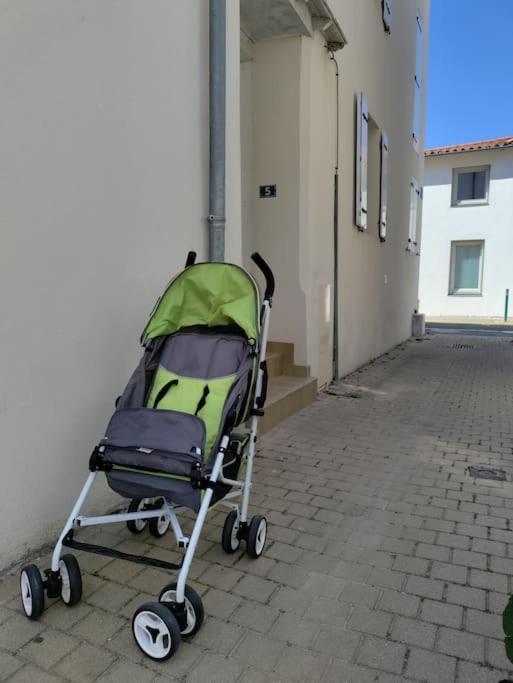 Le Cosy T2 Hypercentre ! Parking Inclus Et La Plage A 2 Min ! Les Sables-dʼOlonne Exteriör bild